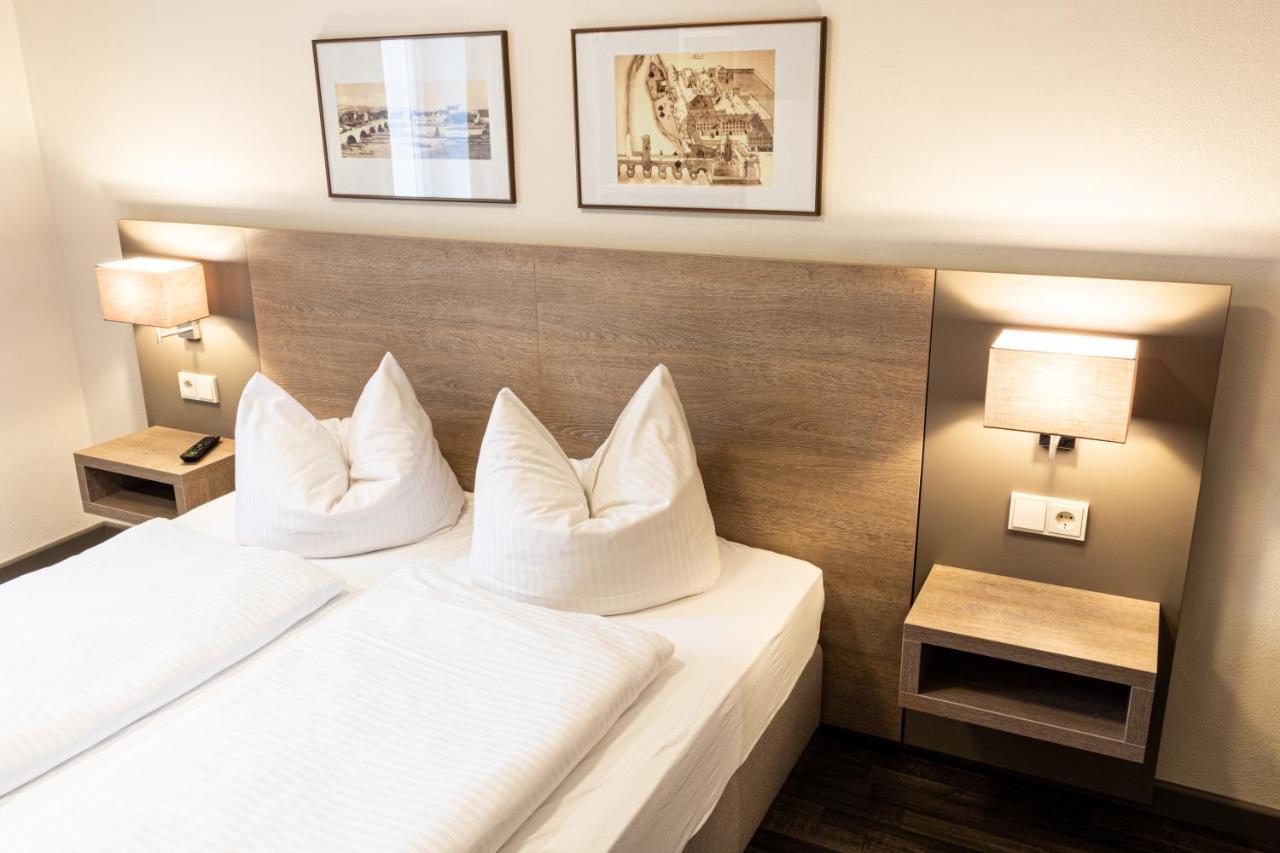 Brauereigaststatte Spitalgarten Regensburg Ngoại thất bức ảnh